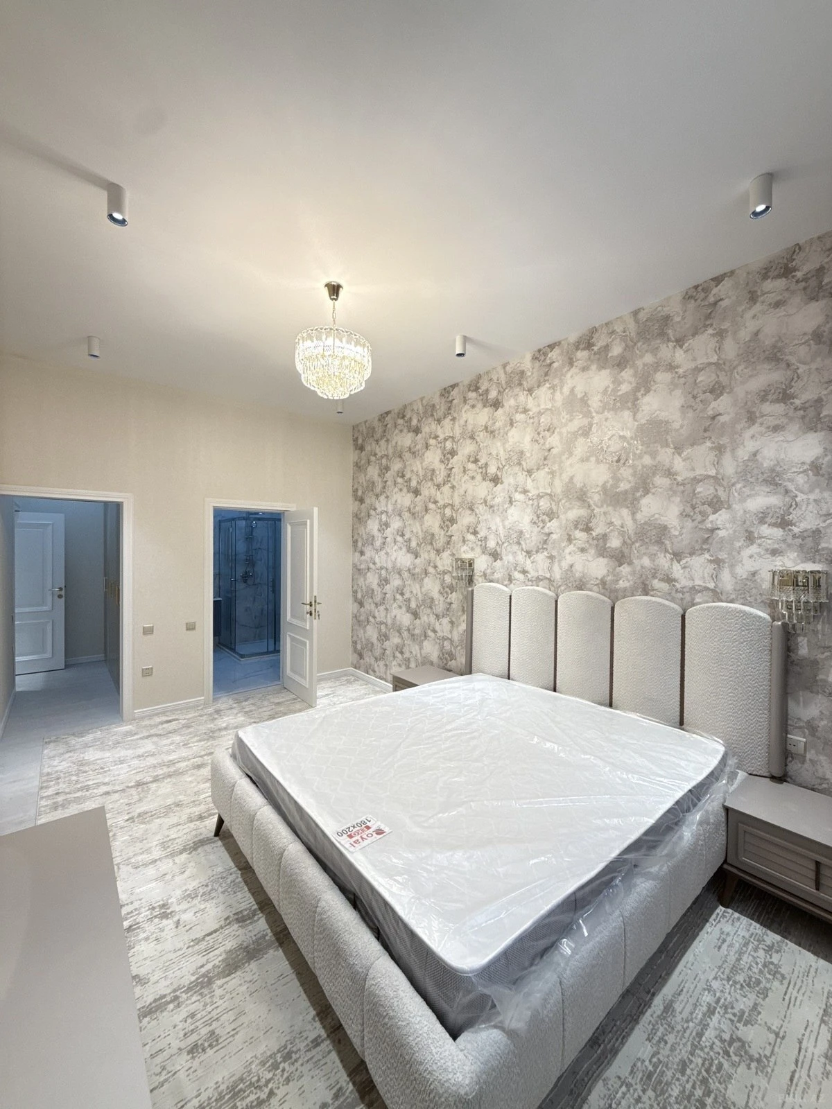 Satılır 4 otaqlı həyət evi 220 m²