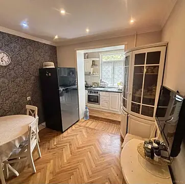 Satılır 3 otaqlı mənzil 80 m²