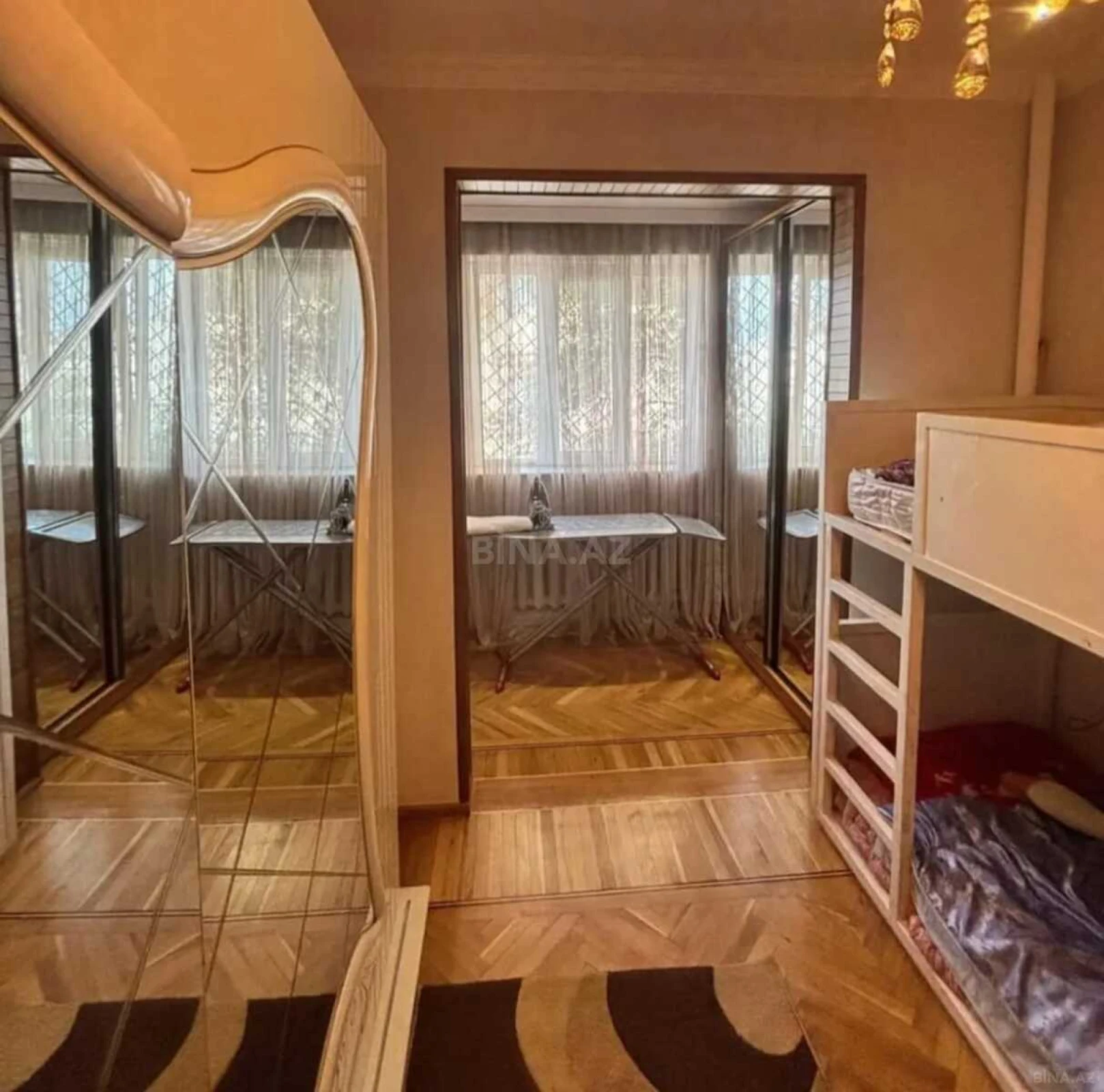 Satılır 3 otaqlı mənzil 80 m²