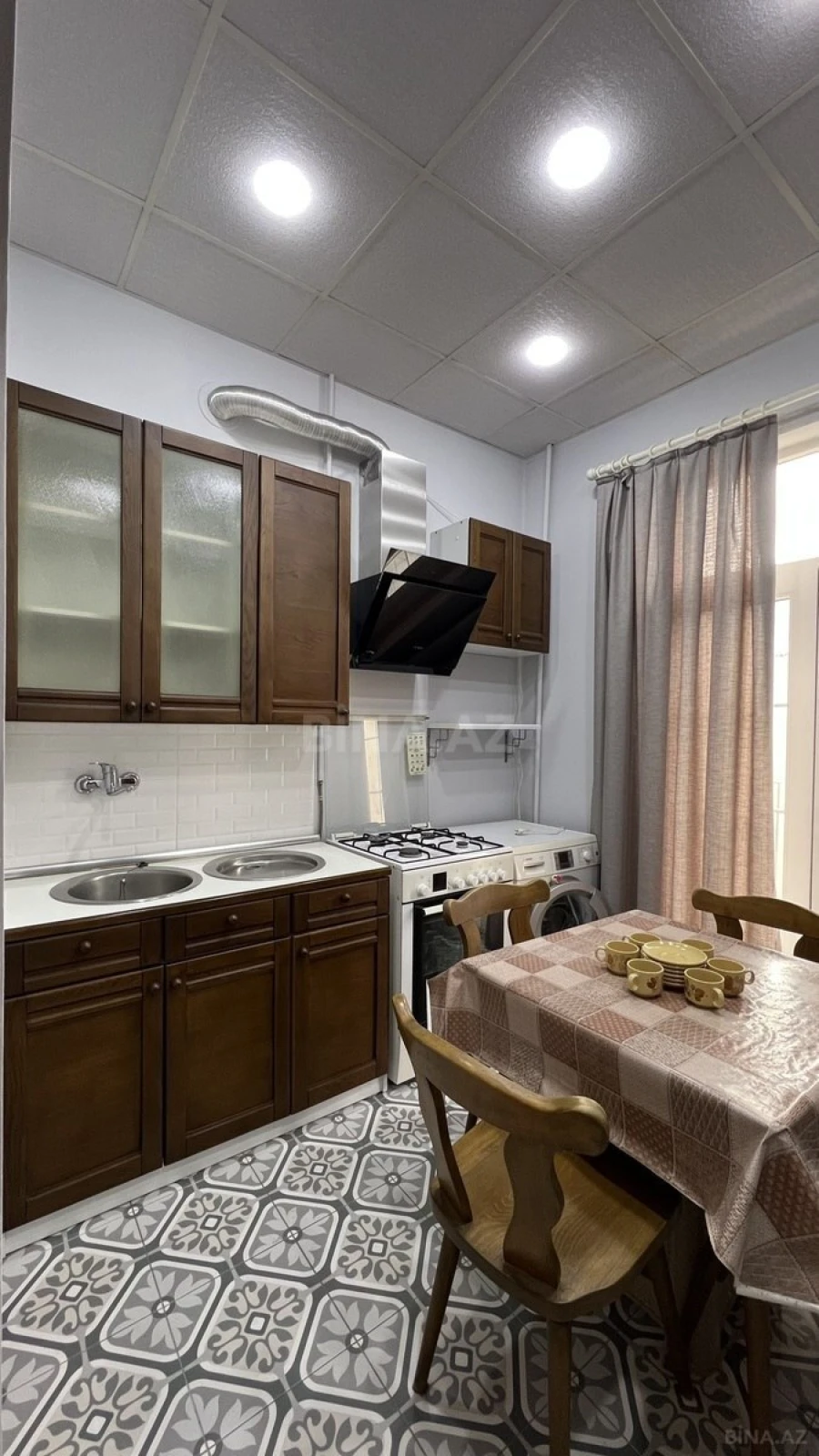 Satılır 2 otaqlı mənzil 55 m²