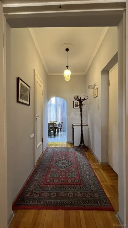 Satılır 2 otaqlı mənzil 55 m²