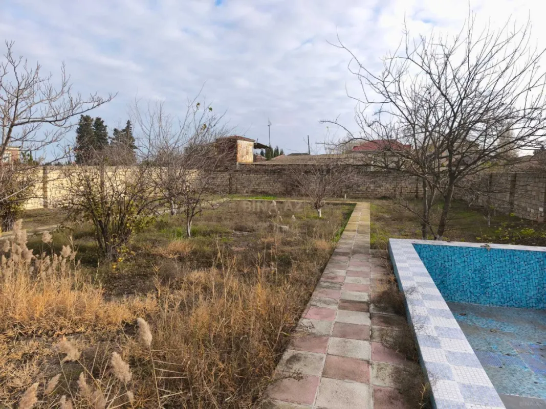 Satılır 6 otaqlı həyət evi 130 m²