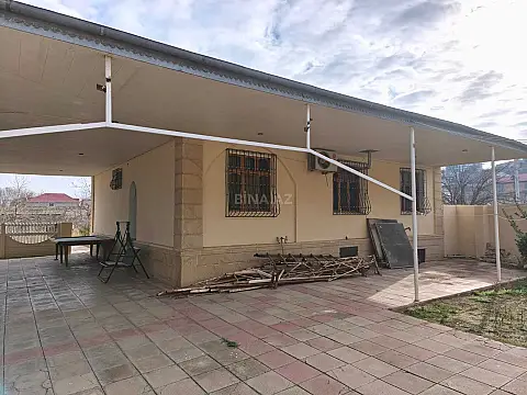 Satılır 6 otaqlı həyət evi 130 m²