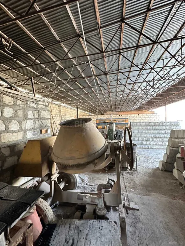 Satılır obyekt 2000 m²