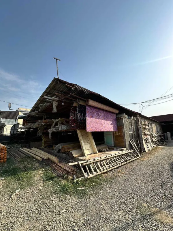 Satılır obyekt 2000 m²