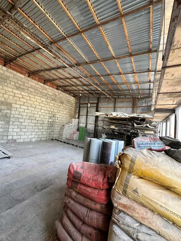 Satılır obyekt 2000 m²