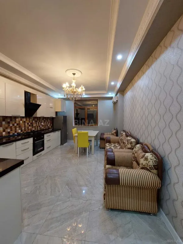 Kirayə verilir 2 otaqlı mənzil 60 m²