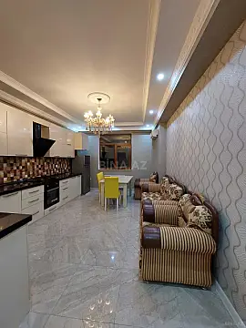 Kirayə verilir 2 otaqlı mənzil 60 m²