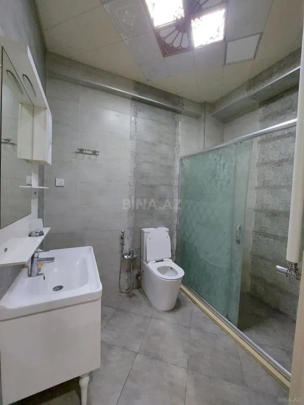 Kirayə verilir 2 otaqlı mənzil 60 m²