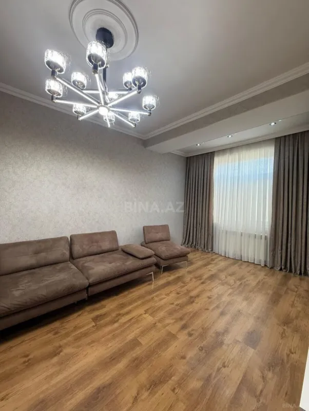 Satılır 2 otaqlı mənzil 86 m²