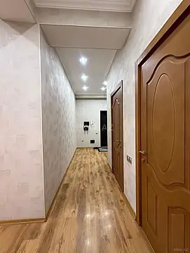 Satılır 2 otaqlı mənzil 86 m²