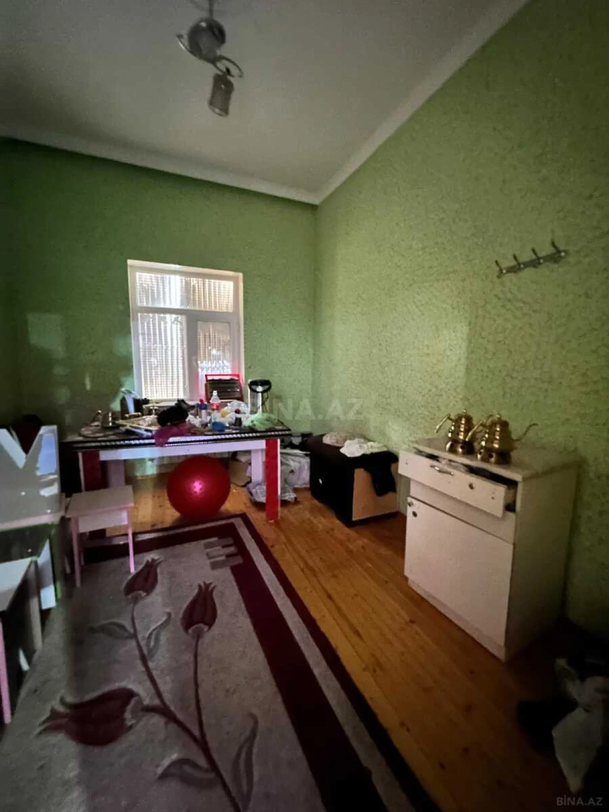 Satılır obyekt 840 m²