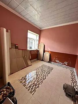 Satılır obyekt 840 m²