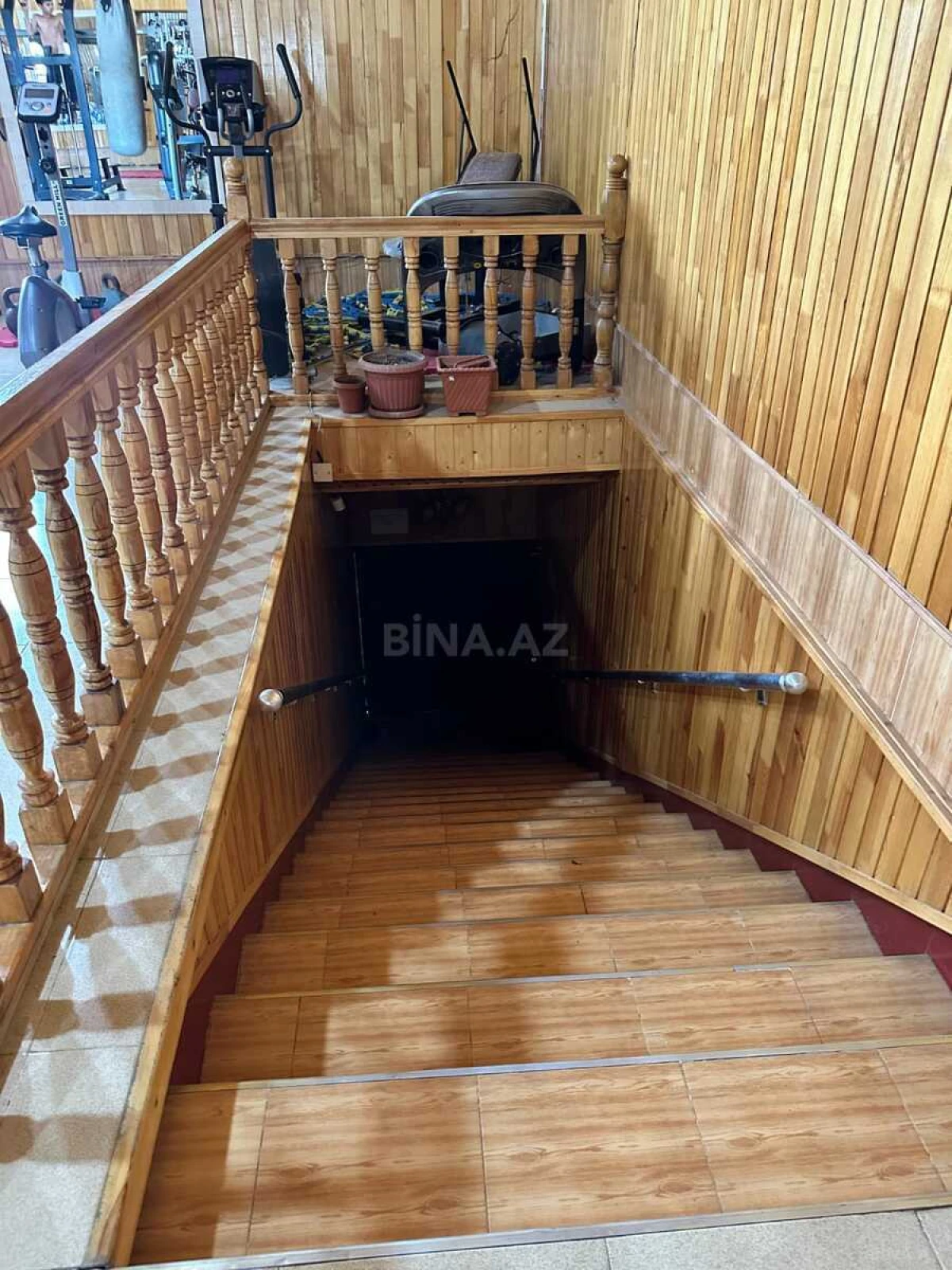 Satılır obyekt 840 m²