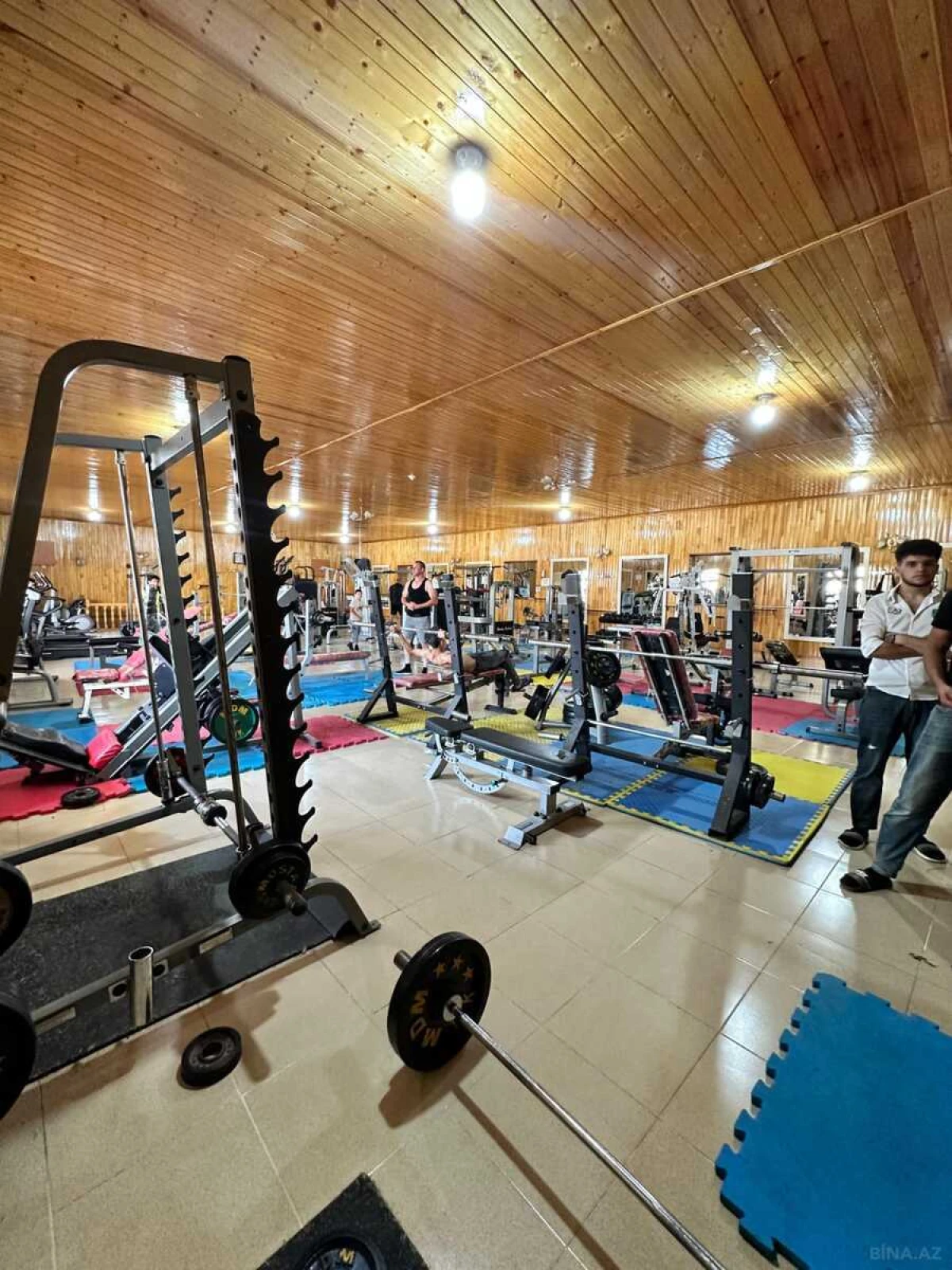 Satılır obyekt 840 m²