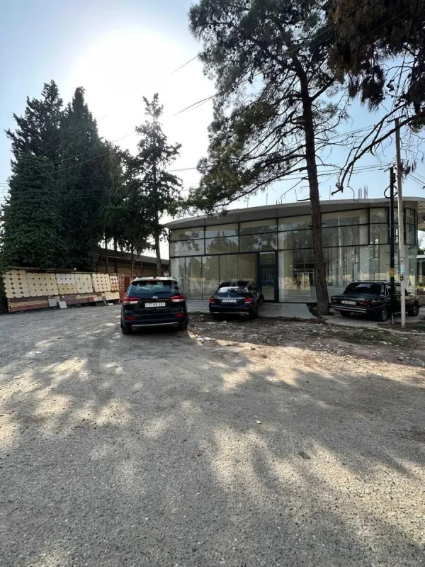 Satılır obyekt 1700 m²