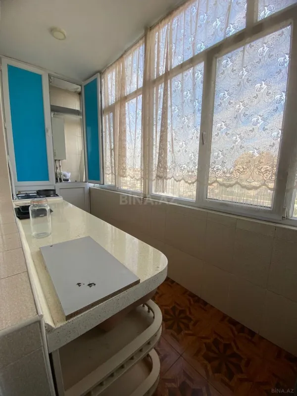 Satılır 3 otaqlı mənzil 155 m²