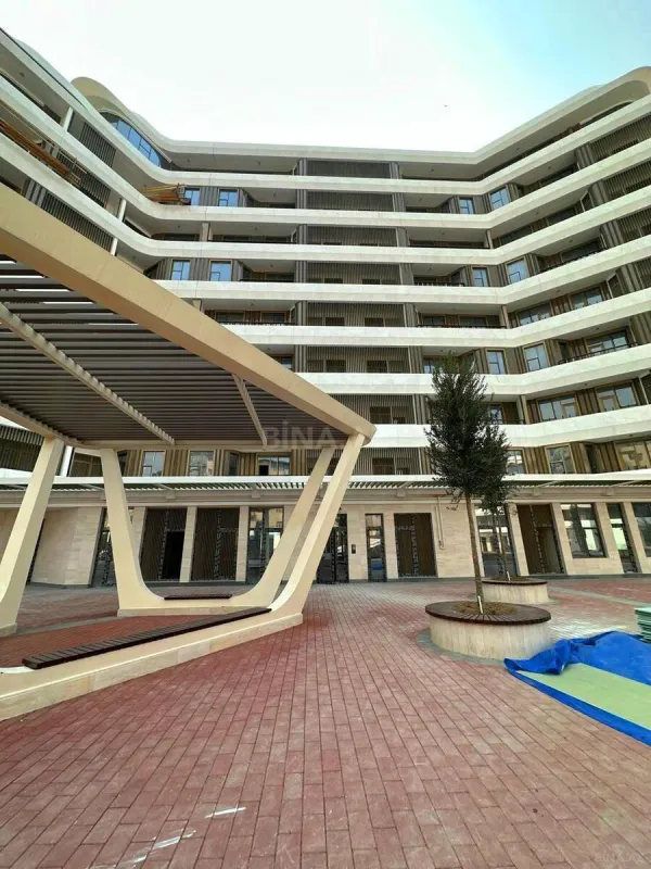 Satılır 3 otaqlı mənzil 140 m²
