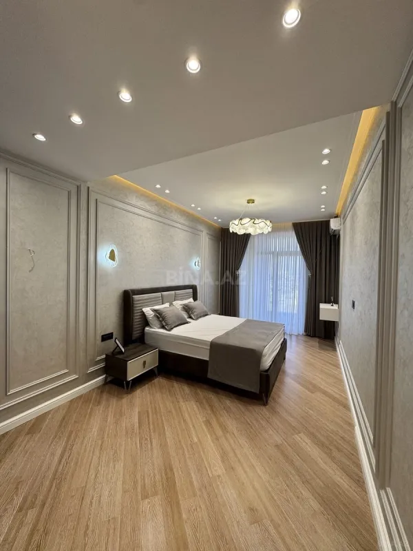 Satılır 3 otaqlı mənzil 104 m²