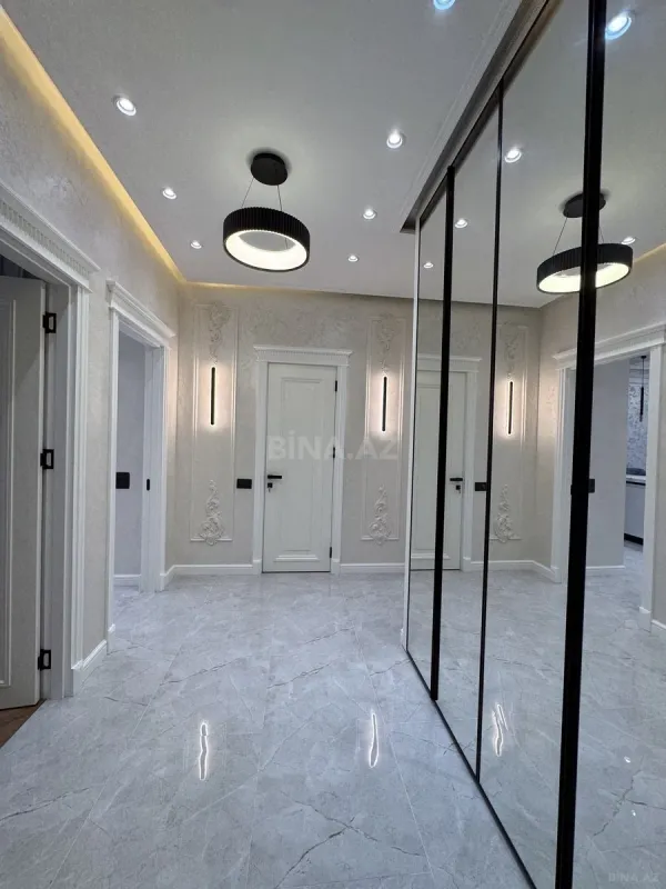 Satılır 3 otaqlı mənzil 104 m²