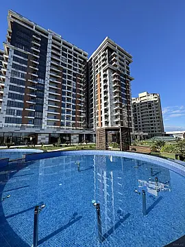 Satılır 3 otaqlı mənzil 104 m²