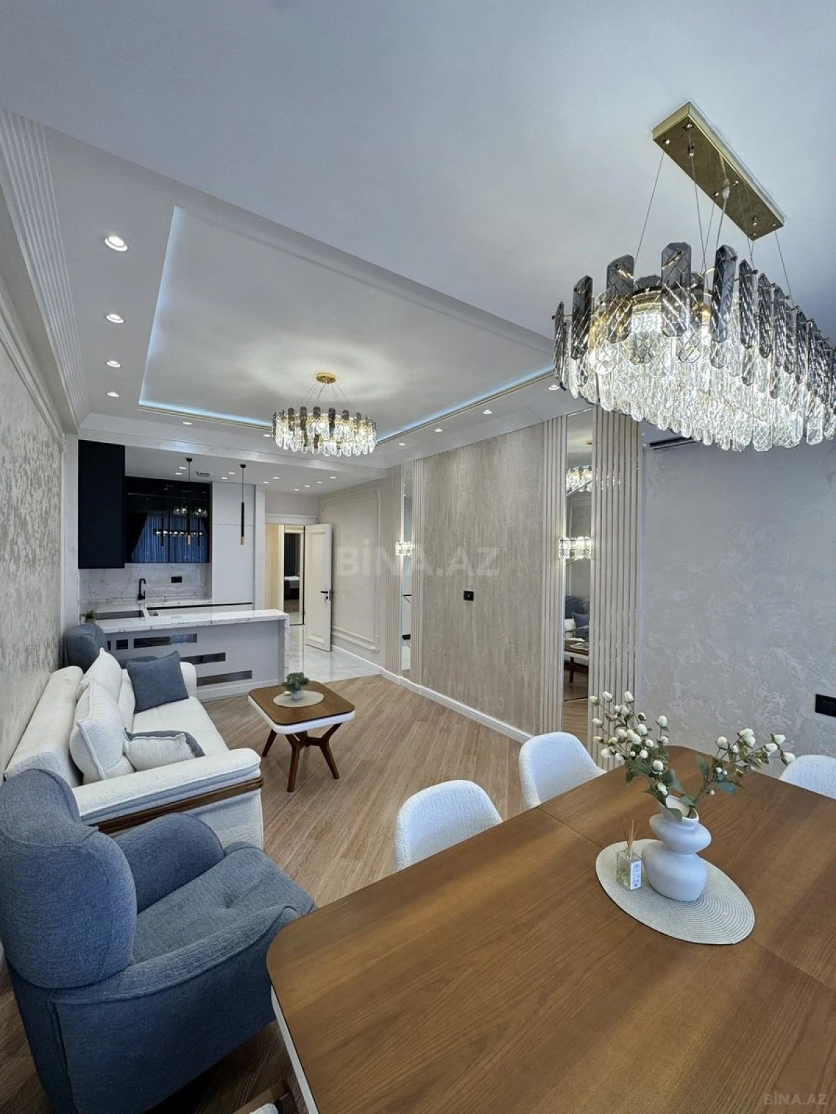 Satılır 3 otaqlı mənzil 104 m²