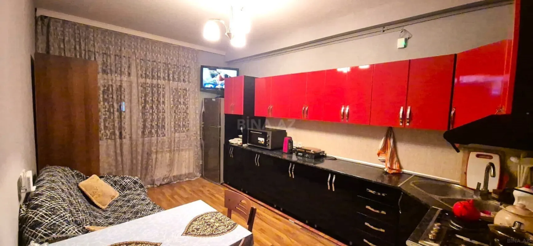 Satılır 2 otaqlı mənzil 90 m²