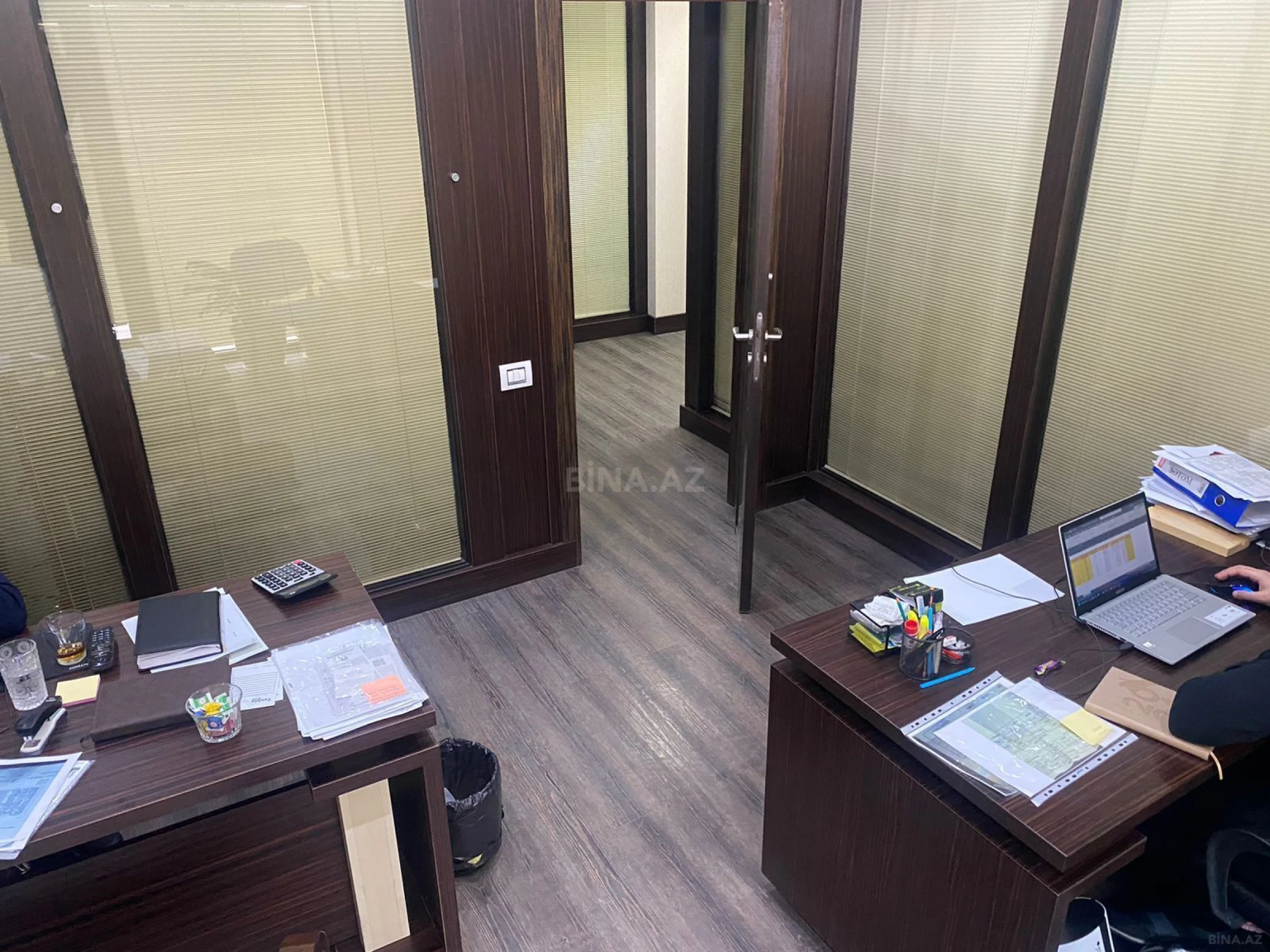 Kirayə verilir 5 otaqlı ofis 240 m²