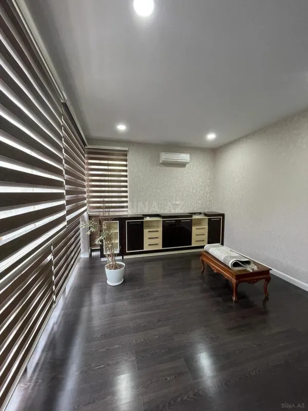 Kirayə verilir 5 otaqlı ofis 240 m²