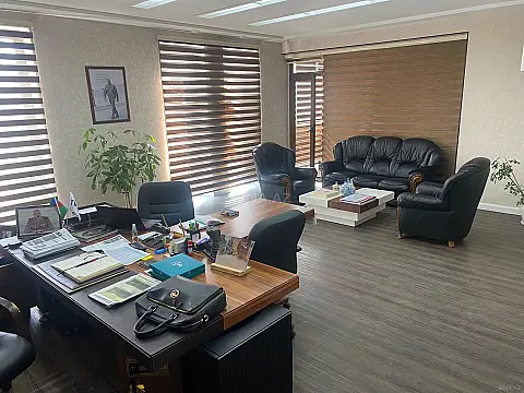 Kirayə verilir 5 otaqlı ofis 240 m²