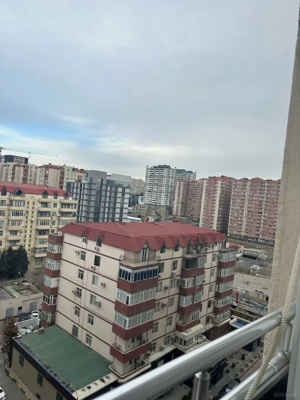 Kirayə verilir 3 otaqlı mənzil 100 m²
