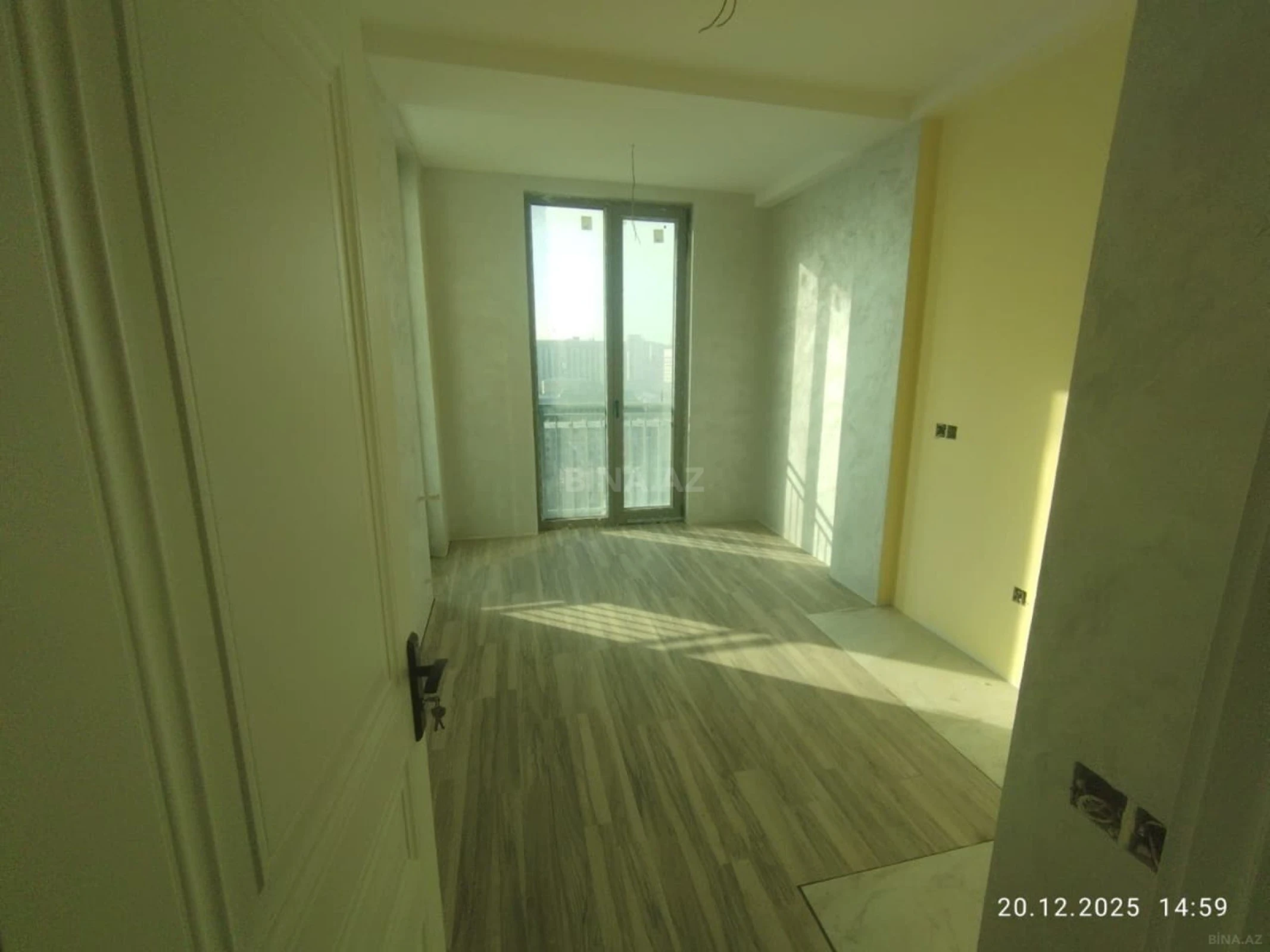 Satılır 3 otaqlı mənzil 100 m²