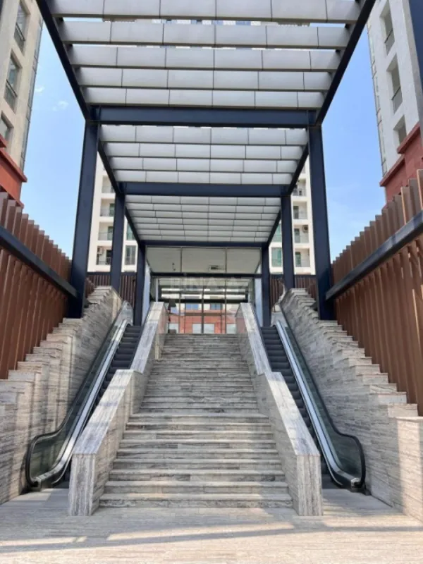 Satılır 3 otaqlı mənzil 100 m²