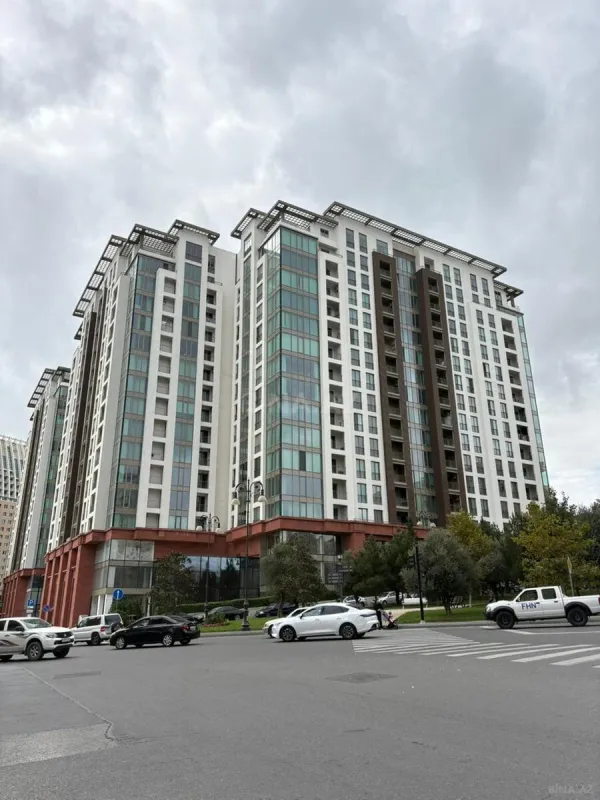 Satılır 3 otaqlı mənzil 100 m²