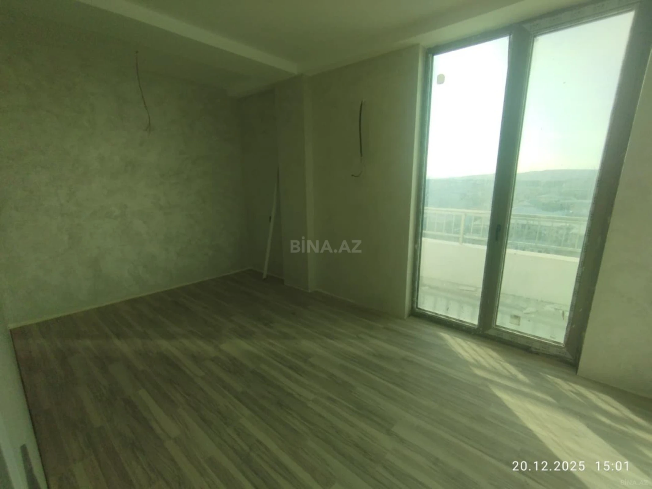 Satılır 3 otaqlı mənzil 100 m²