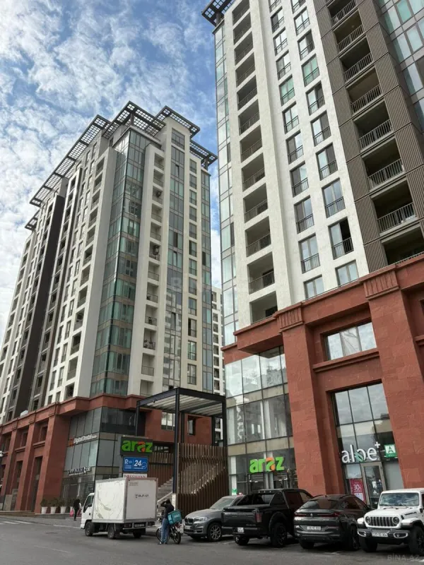 Satılır 3 otaqlı mənzil 100 m²