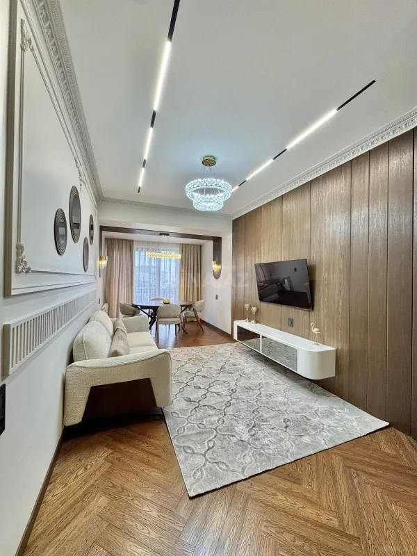 Satılır 3 otaqlı mənzil 91 m²