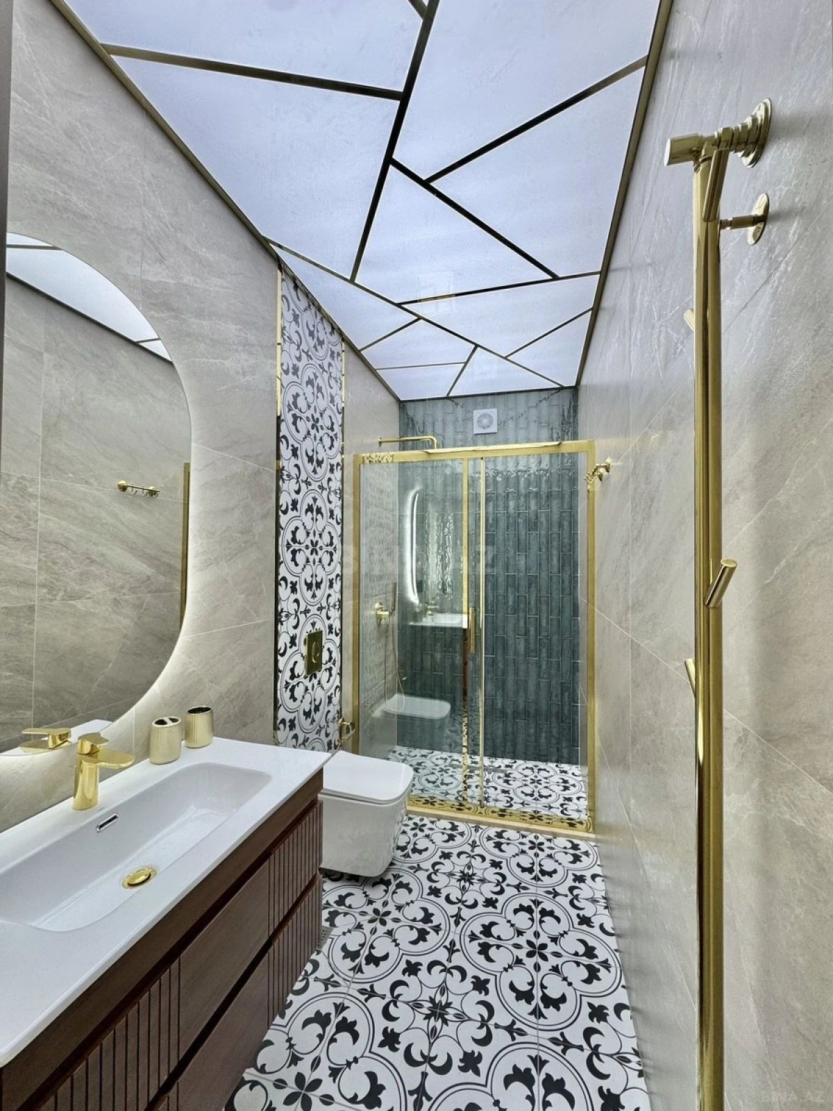 Satılır 3 otaqlı mənzil 91 m²