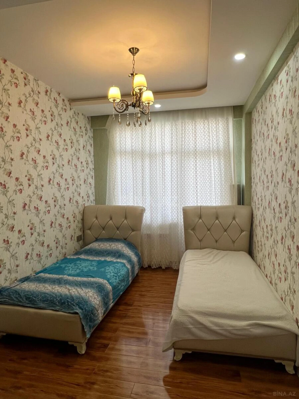 Satılır 3 otaqlı mənzil 105 m²