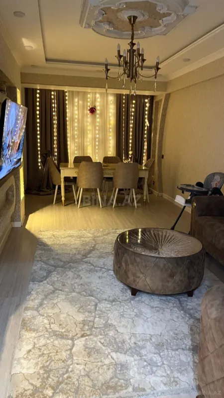 Satılır 3 otaqlı mənzil 110 m²