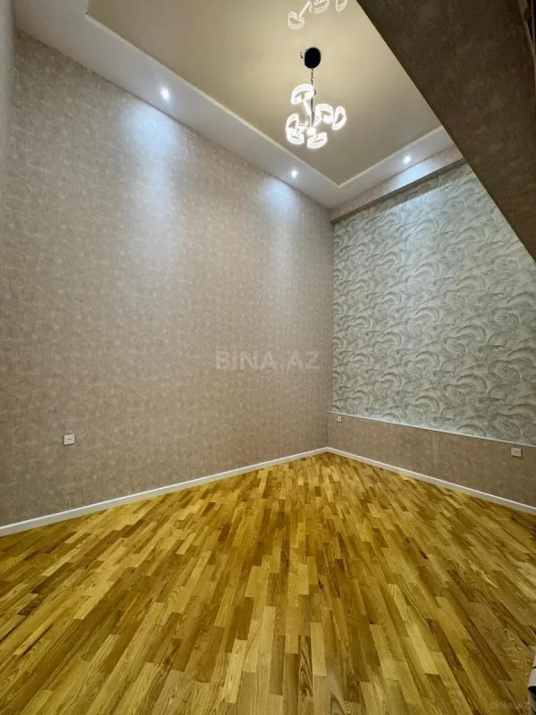 Satılır 4 otaqlı mənzil 170 m²