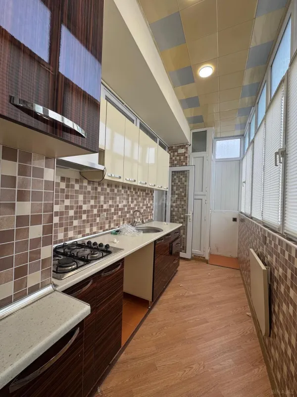 Satılır 2 otaqlı mənzil 65 m²