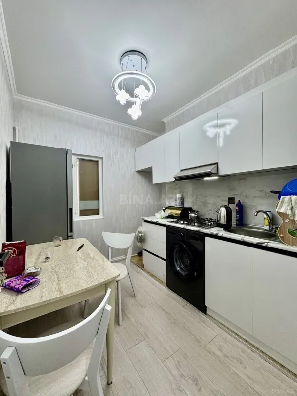 Satılır 2 otaqlı mənzil 52 m²