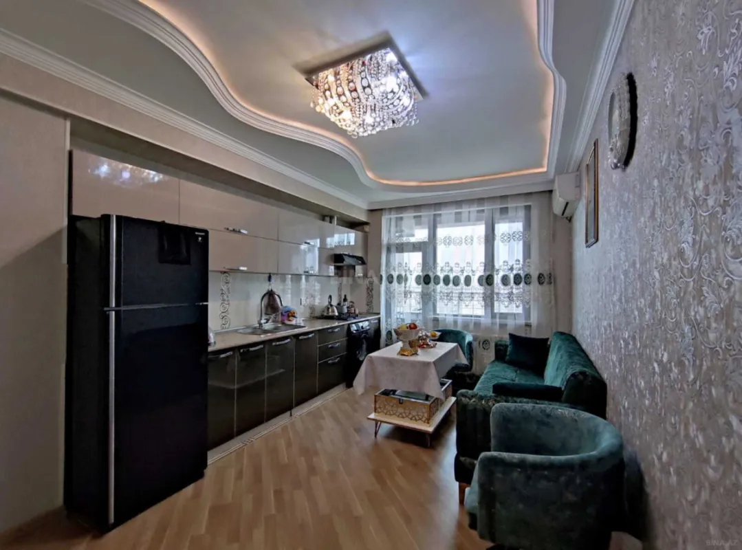 Satılır 2 otaqlı mənzil 110 m²