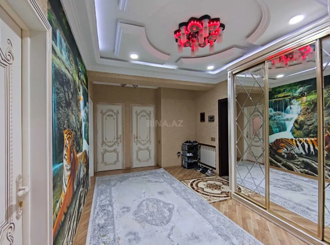 Satılır 2 otaqlı mənzil 110 m²