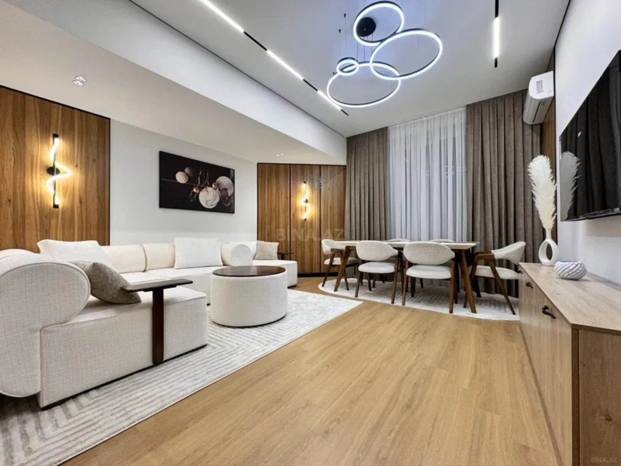 Kirayə verilir 3 otaqlı mənzil 140 m²