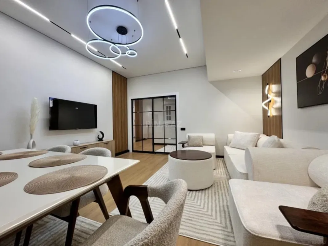 Kirayə verilir 3 otaqlı mənzil 140 m²