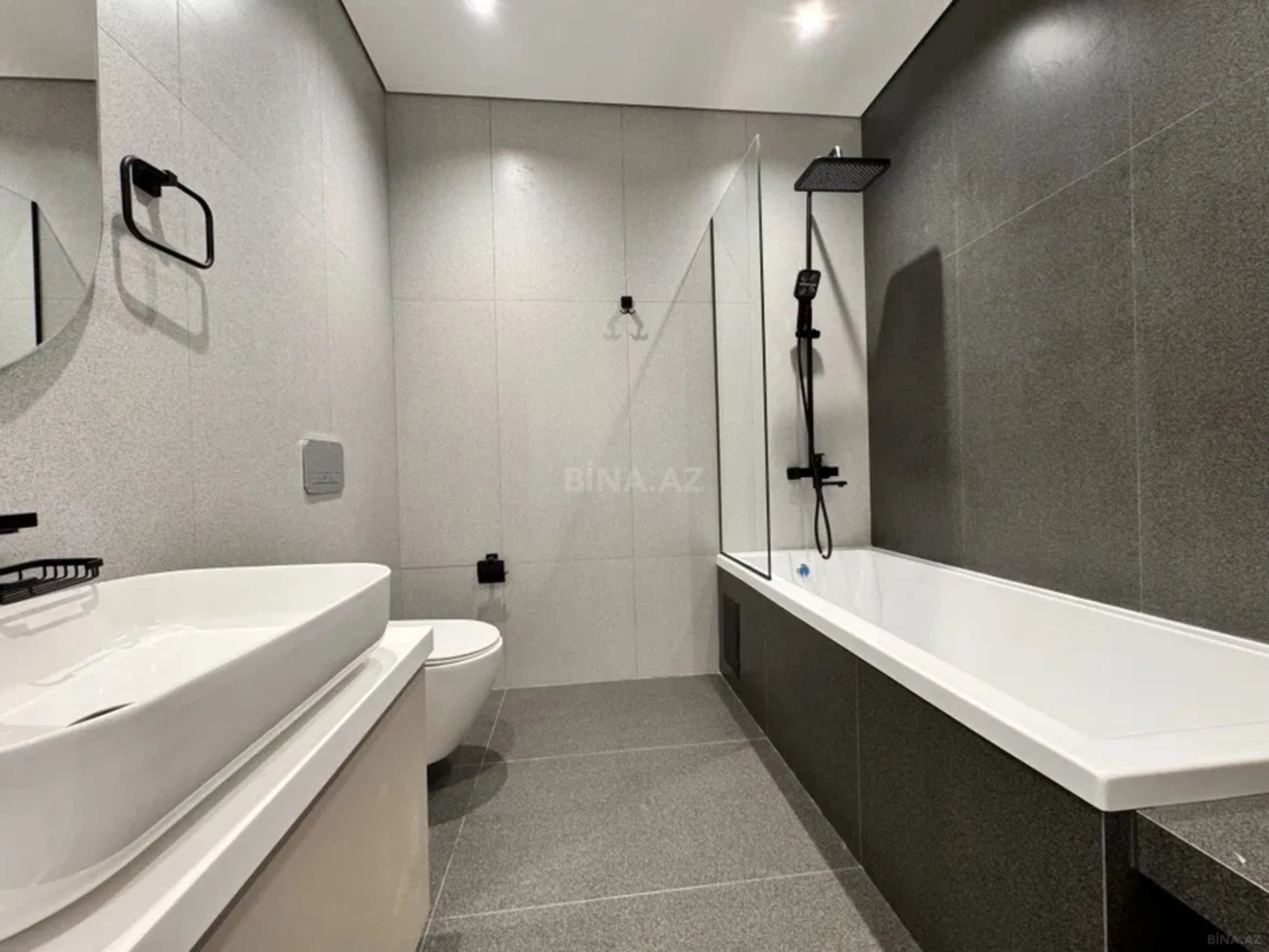 Kirayə verilir 3 otaqlı mənzil 140 m²