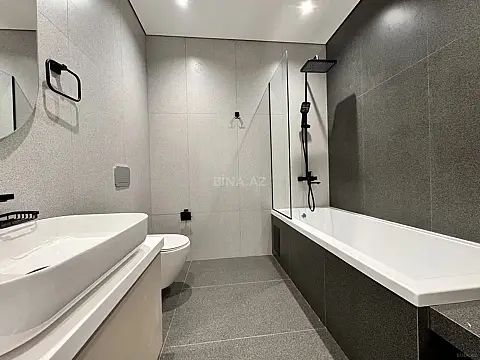 Kirayə verilir 3 otaqlı mənzil 140 m²