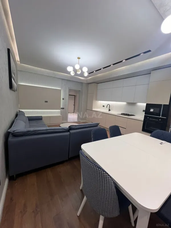 Satılır 3 otaqlı mənzil 108 m²